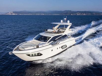 Bateau à moteur Absolute 50 Fly · 2017 (0)