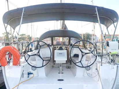 Barca a vela Bavaria 34 · 2020 (refit 2020) · BLOO (1)