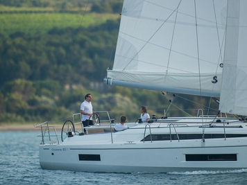 Sailboat Beneteau Oceanis 40.1 · 2021