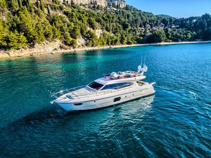 Motorboat Ferretti 620 · 2012 (0)