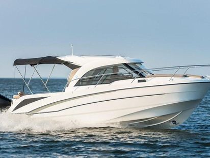 Motorboot Beneteau Antares 7 OB · 2021 · Beneteau Antares OB 7 (1)