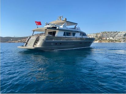 Bateau à moteur Sanlorenzo 82 · 2000 (réarmé 2019) · M/Y Bona Dea (0)