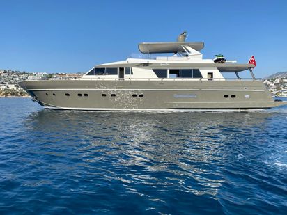 Motorboat Sanlorenzo 82 · 2000 (refit 2019) · M/Y Bona Dea (1)