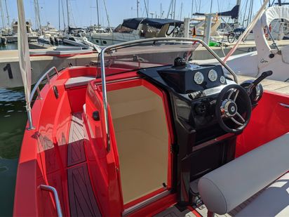 Speedboat Nuva 6 · 2020 · Iron Man (0)