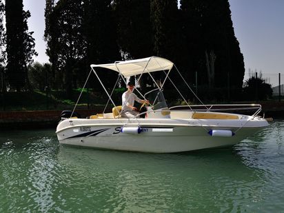 Motoscafo Saver 550 Open · 2009 (refit 2015) · SAVER OPEN 550 (1)