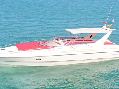 Motorboat Sunseeker Apache 45 · 2000 (refit 2019) · La gata (0)