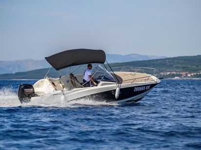 Speedboat Quicksilver Activ 675 SD · 2023 (0)