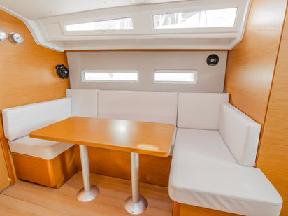 Żaglówka Jeanneau Sun Odyssey 410 · 2020 (0)