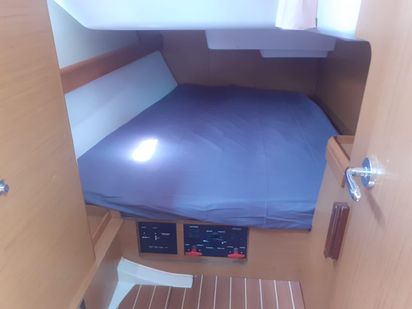 Sailboat Jeanneau Sun Odyssey 42 i · 2008 · No Mad (1)