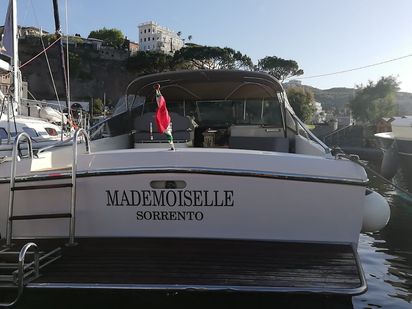 Bateau à moteur Itama 38 · 2016 (réarmé 2021) · Mademoiselle (1)