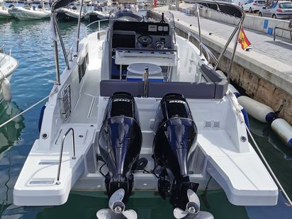 Bateau à moteur Jeanneau Cap Camarat 9.0 WA · 2017 (0)