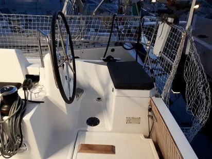 Sailboat Jeanneau Sun Odyssey 440 · 2019 · SAIL DANCE (1)