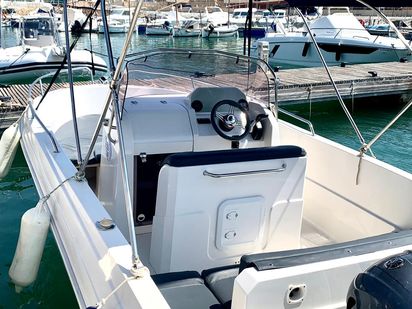 Lancha motora Pacific Craft 625 · 2018 · Amica (1)