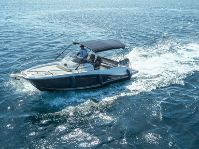 Speedboat Jeanneau Cap Camarat 6.5 WA · 2020 (refit 2020) · Jeanneau Cap Camarat 6.5 WA (1)