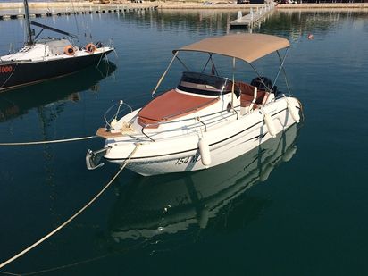 Bateau à moteur Ranieri Atlantis 20 · 2016 (0)