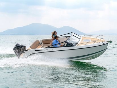 Speedboat Quicksilver 675 · 2021 · 675 Cruiser (1)