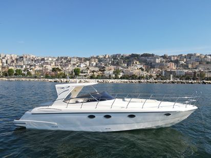 Motorówka Mano Marine 38.5 · 2012 (remont 2021) · Mano Marine 38.50 (0)