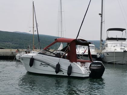 Motorboat Barracuda 585 · 2017 (0)