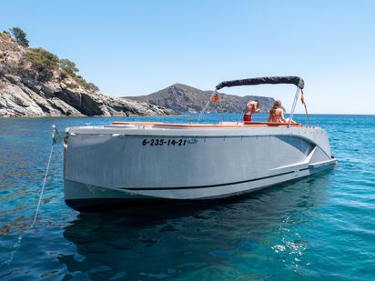 Bateau à moteur Maxima 840 · 2021 · Maxima (1)