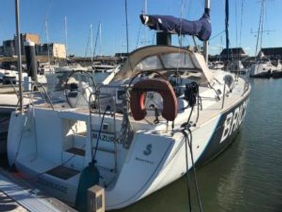 Sailboat Beneteau Oceanis 43 · 2010 (0)