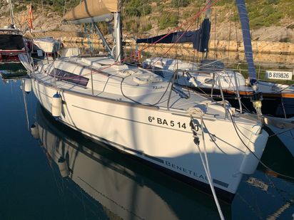 Sailboat Beneteau Oceanis 31 · 2010 · Beneteau Oceanis 31 (0)