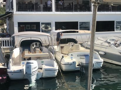 Speedboot Jeanneau Cap Camarat 635 · 2019 · JEANNEAU CAP CAMARAT 635/YAMAHA115 (1)