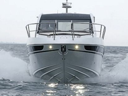 Imbarcazione a motore Galeon 350 HTC · 2015 · Galeon 350 (0)