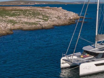 Catamarano a motore Leopard 40 PC · 2024 (refit 2022) · Leopard 40 PC (1)