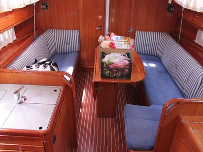 Segelboot Bavaria Cruiser 38 · 2008 · Enigma (1)