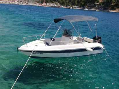 Motorboat Bellingardo Sea Ghost 550 · 2016 (0)