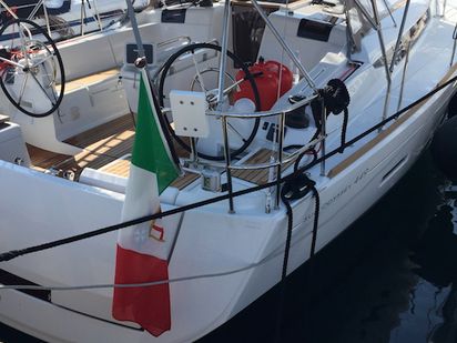 Velero Jeanneau Sun Odyssey 449 · 2017 · Luna (1)