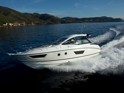 Motorówka Beneteau Gran Turismo 40 · 2019 (0)