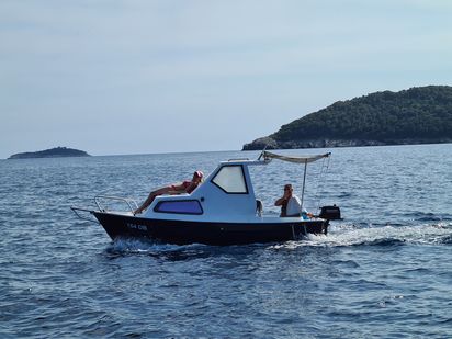 Motorboat Elan Pasara 500 · 1986 (0)