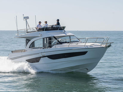 Motorboot Beneteau Antares 11 OB FLY · 2021 · Mazolello (0)