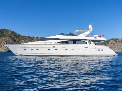 Motorboat Azimut 85 F · 2010 (refit 2021) · Nika 550 (1)