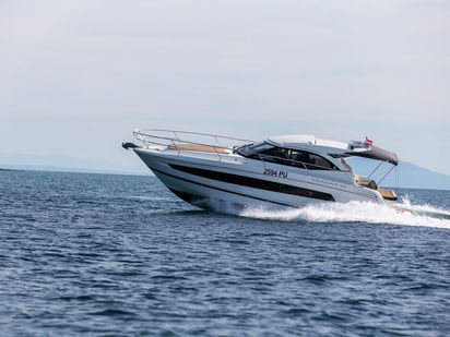 Bateau à moteur Jeanneau Leader 36 · 2019 · Leader 36 (1)