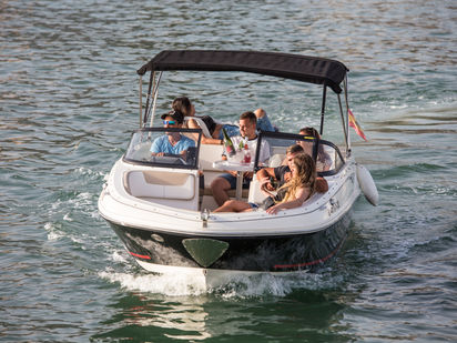 Motoscafo Bayliner VR 5 · 2020 (0)