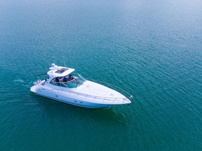 Motorboat Cruisers 440 · 2003 (0)