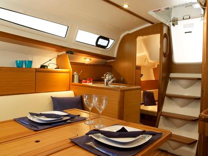 Velero Jeanneau Sun Odyssey 30I · 2009 · Beagle (1)