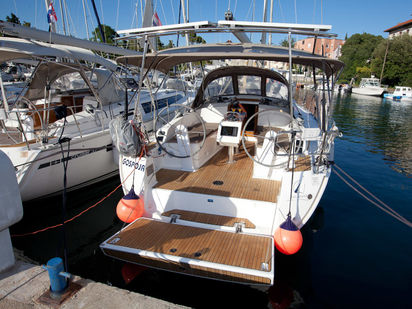 Zeilboot Bavaria Cruiser 37 · 2016 · GOSPOJA (1)