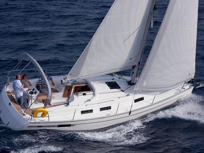 Sailboat Bavaria Cruiser 32 · 2012 (0)