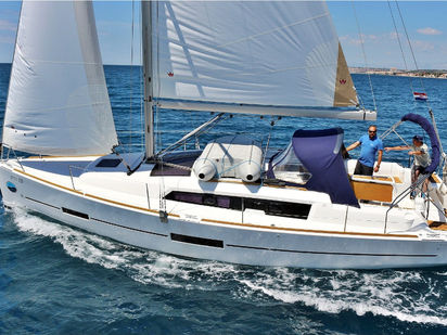 Segelboot Dufour 382 GL · 2015 · Prince Folegandros (0)