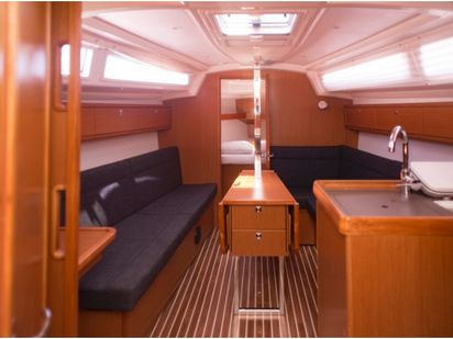 Sailboat Bavaria Cruiser 33 · 2015 · Why not 10 (1)