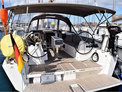 Sailboat Dufour 382 Grand Large · 2017 · TORTUGA (0)