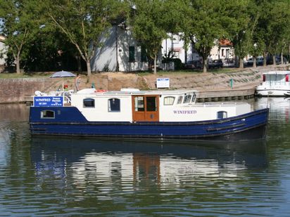 Bateau à moteur EuroClassic 139 · 1 (0)