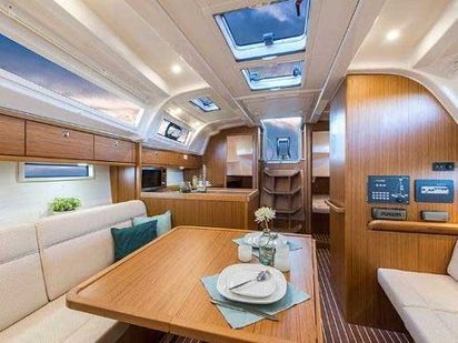 Velero Bavaria Cruiser 37 · 2017 · KIARA (1)