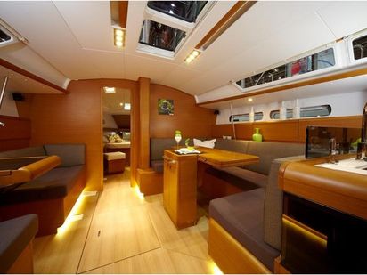 Sailboat Jeanneau Sun Odyssey 449 · 2017 · Anni (1)