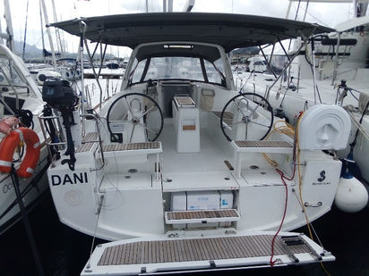 Segelboot Beneteau Oceanis 38.1 · 2017 · Dani (0)