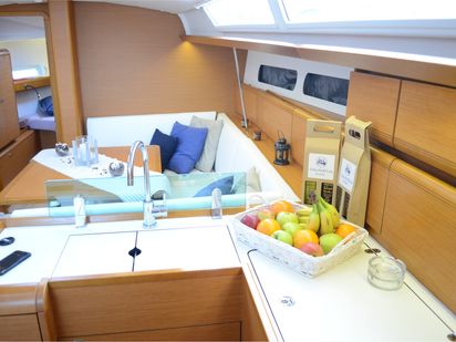 Segelboot Jeanneau Sun Odyssey 419 · 2017 · Luka Ploče (1)