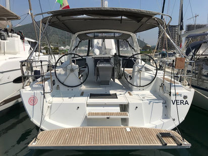 Sailboat Beneteau Oceanis 41.1 · 2017 · Vera (1)